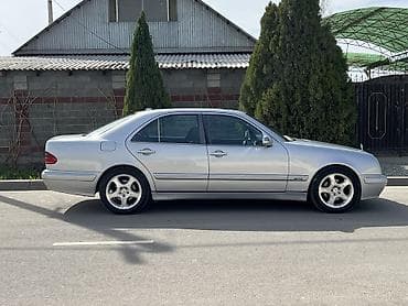 бампер 124: Mercedes-Benz E-Class: 2001 г., 3.2 л, Автомат, Бензин, Седан — 3