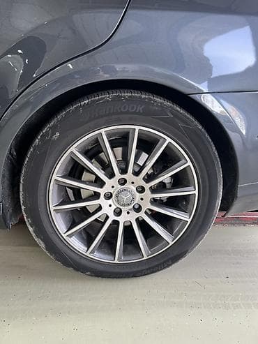 Колеса в сборе 245 / 40 / R 17, Лето, Б/у, Комплект, Легковые, Литые, отверстий - 5
