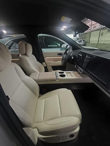 zero x neo: Lixiang L6: 2025 г., 1.5 л, Автомат, Электромобиль, Кроссовер — 2