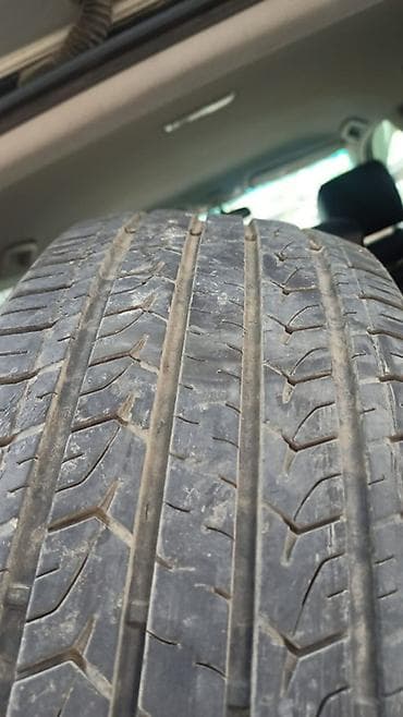 вагон бу купить: 235/65 r17. 5000 за 3 штуки. Лето — 4