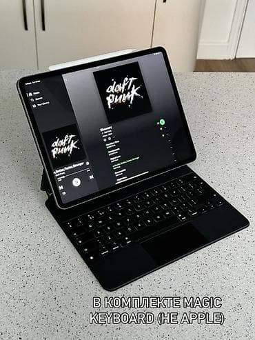 pro 13: Планшет, Apple, память 128 ГБ, 10" - 11", Wi-Fi, Новый, Классический цвет - Золотой — 1