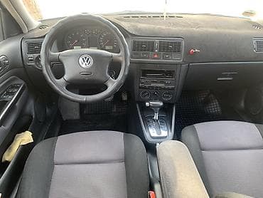 волг: Volkswagen Golf: 2000 г., 1.6 л, Автомат, Бензин, Хэтчбэк — 10