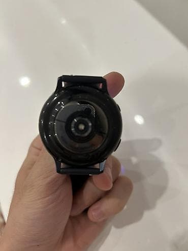 Galaxy Watch: Galaxy Watch active 2 Умные часы с круглым сенсорным дисплеем и черным — 3