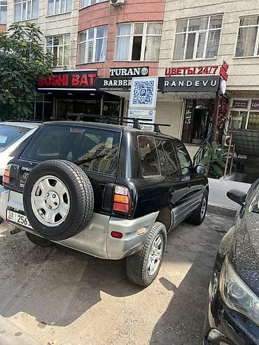 Toyota RAV4: 1999 г., 2 л, Автомат, Бензин, Кроссовер — 4