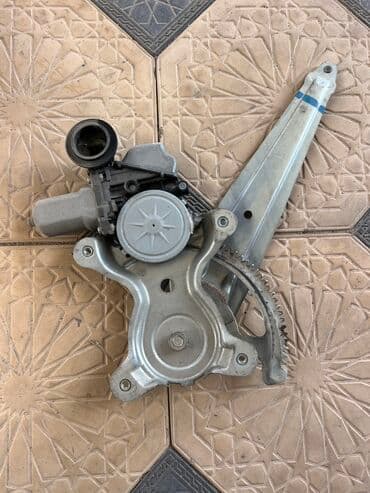 прием бу аккумуляторов цена бишкек: Дверная карта Toyota 2018 г., Б/у, Оригинал, США — 4