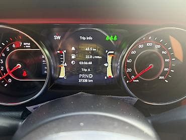 45000: Jeep Wrangler: 2022 г., 2 л, Автомат, Бензин, Внедорожник — 9