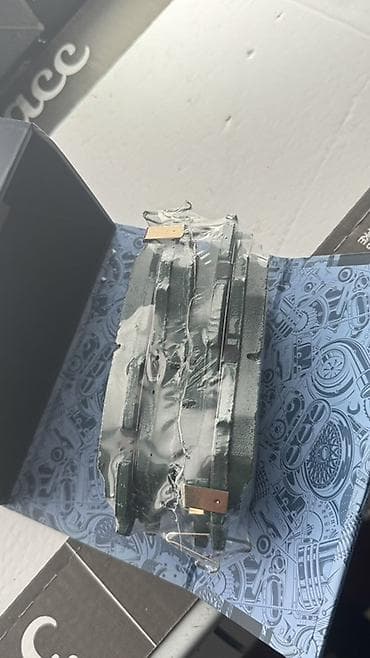 legacy bl: Передняя тормозная колодка Subaru Новый — 2