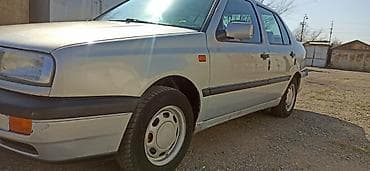 hella: Volkswagen Vento: 1993 г., 1.8 л, Автомат, Бензин, Седан — 2