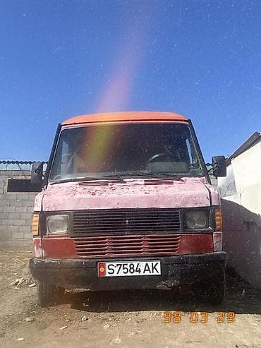 transporter multivan: Легкий грузовик, Mercedes-Benz — 4