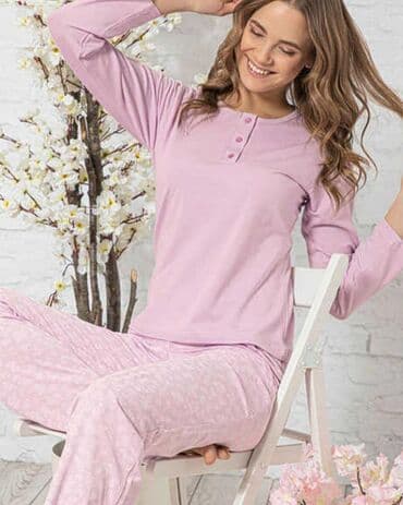 белая ночная сорочка: Женская пижама
Производство Турция
Цена:0
Размеры Есть

Вотсап номер() — 2