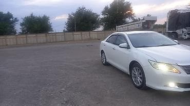 byd qin plus салон: Toyota Camry: 2013 г., 2.5 л, Автомат, Бензин, Седан — 4