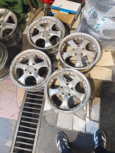 Литые Диски R 17 Комплект, отверстий - 5