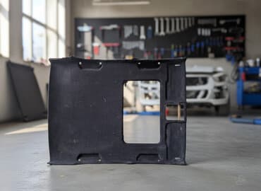 реклама на пилларсе: Обшивка потолка BMW Б/у — 1