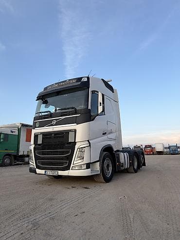 грузовик вольва: Тягач, Volvo, 2015 г., Тентованный — 8