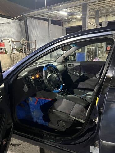 corolla e120: Toyota Avensis: 1999 г., 1.8 л, Механика, Бензин, Седан — 10