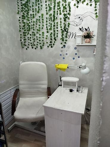 Оборудование для салонов красоты: Парикмахерское/маникюрное рабочее место - Стол для мастера маникюра — 2