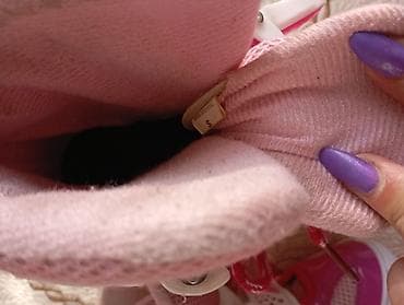 налокотники: Продаю ролики розового цвета для девочек, в хорошем состоянии. Размер — 3