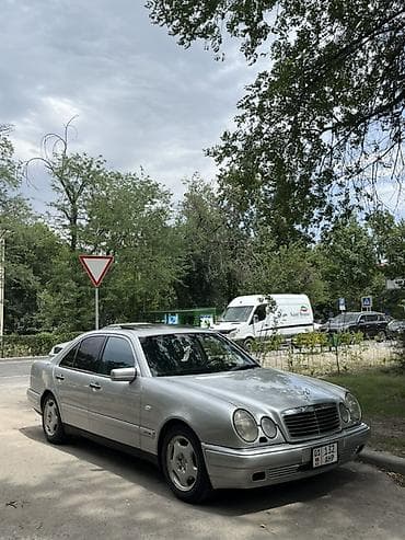 Mercedes-Benz E-Class: 1997 г., 3.2 л, Автомат, Бензин, Седан — 3