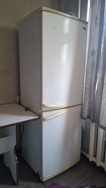 холодильный ларь: Или цена договорная. Холодильник двухкамерный с нижней морозильной — 1