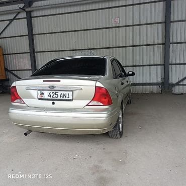 byd e1: Ford Focus: 2001 г., 2 л, Автомат, Бензин, Седан — 4