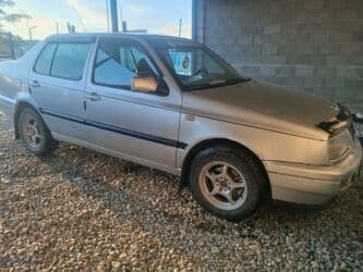 фаркоп на венту: Volkswagen Vento: 1998 г., 2 л, Механика, Бензин, Седан — 1