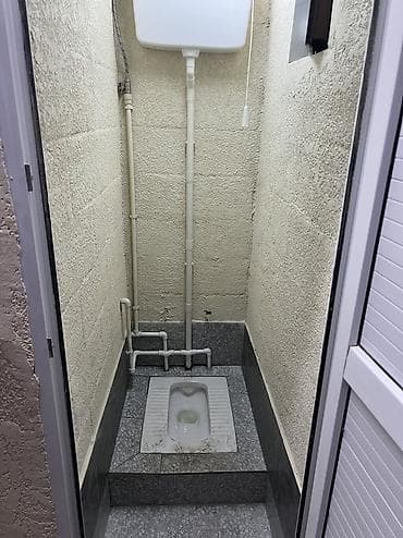 кызыл кыя кыз: Квартира берилет бир комната прихожкасы менен, отопление бар суу бар — 6