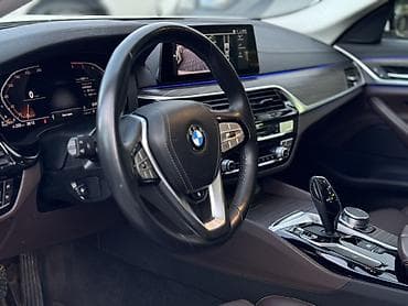 BMW 5 series: 2019 г., Автомат, Дизель, Седан — 4