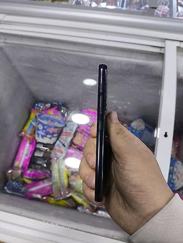 rode nt: Samsung Galaxy S22, цвет - Черный, 1 SIM — 6