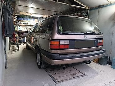 ручки на пассат: Volkswagen Passat Variant: 1989 г., 1.8 л, Механика, Бензин, Универсал — 6