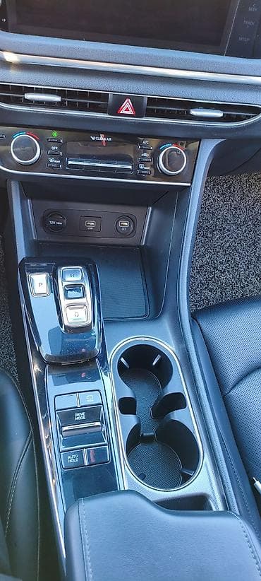 Продажа авто: Hyundai Sonata: 2019 г., 2 л, Автомат, Газ, Седан — 7