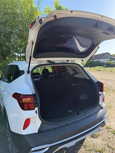 elantra hyundai: Kia Seltos: 2019 г., 1.6 л, Автомат, Бензин, Кроссовер — 5