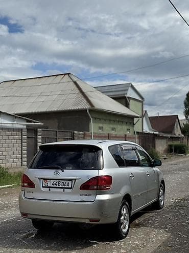Toyota: Toyota Ipsum: 2002 г., 2.4 л, Автомат, Бензин, Минивэн — 7