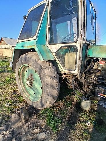 трактор т40 запчас: Трактор колесный (ориентировочно класс МТЗ/ЮМЗ, 4x2) Описание: - — 4