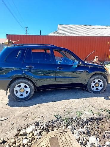 Toyota RAV4: 2000 г., 2 л, Автомат, Бензин, Кроссовер