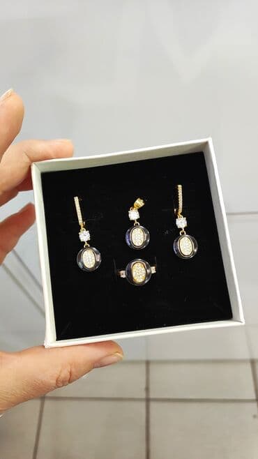 свадебные платья от производителя: Серебряный Комплект с керамикой Дизайн Италия Новинка Серебро — 1