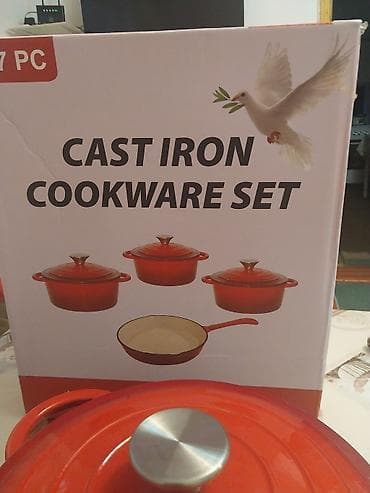 сотейник большой: Набор чугунной посуды, 7 предметов (Cast Iron Cookware Set), красный — 2