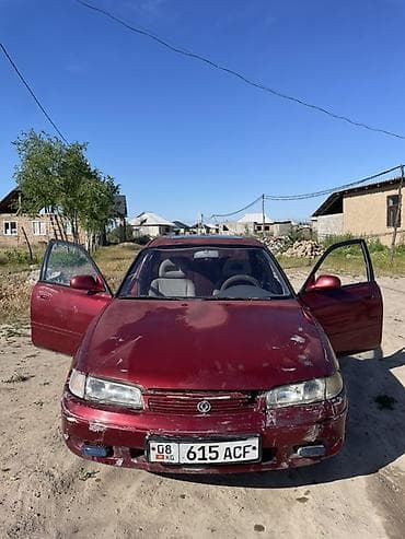 кызыл бирдик: Mazda 626: 1992 г., 1.8 л, Кол менен иштөөчү, Бензин, Седан — 2