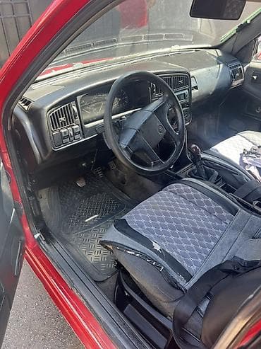 29 колёса: Volkswagen Passat Variant: 1992 г., Механика, Универсал — 4