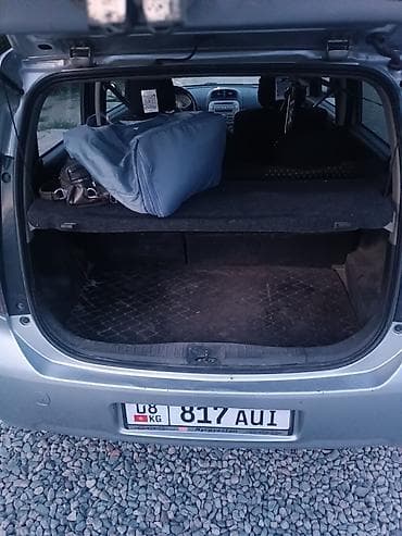 daihatsu: Daihatsu Sirion: 2008 г., 1.5 л, Механика, Бензин, Хэтчбэк — 8