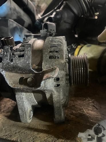 2az: Генератор Toyota 2004 г., Б/у, Оригинал, Япония — 4