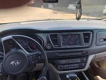 mini cooper: Kia Carnival: 2018 г., 2.2 л, Автомат, Дизель, Минивэн — 8