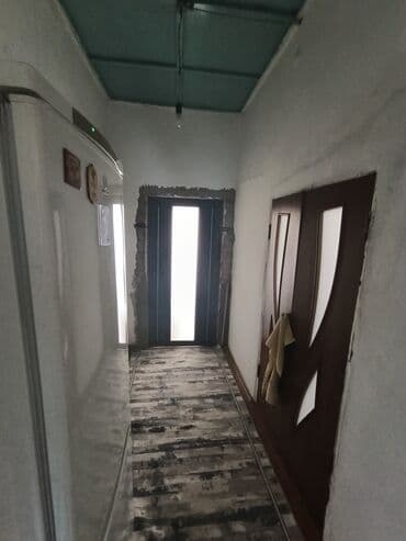 полдом: Полдома, 48 м², 3 комнаты, Собственник, Старый ремонт — 15