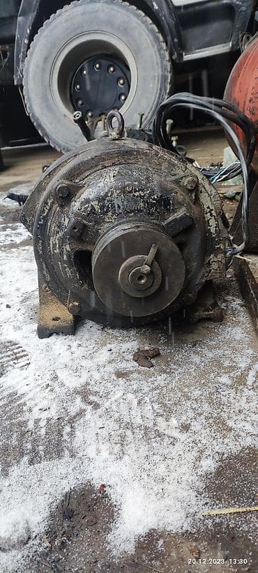 Торговое оборудование: Продаю электродвигатель 9 kw оборотов в хорошем состояние — 1