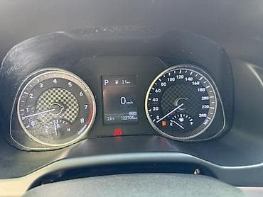 Hyundai Avante: 2020 г., 1.6 л, Автомат, Бензин, Седан — 10