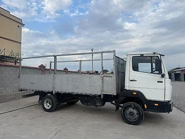 Грузовик, Mercedes-Benz, Стандарт, 3 т, Б/у