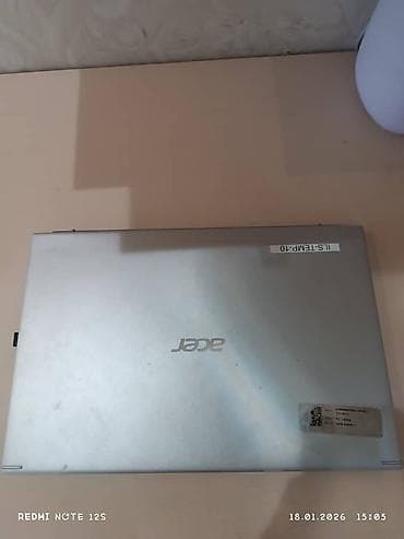 Ноутбук, Acer, 8 ГБ ОЗУ, Intel Core i3, Б/у, Для несложных задач