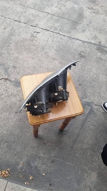 фара на даф: Комплект передних фар DAF — 4