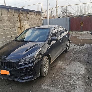 Kia Rio: 2018 г., 1.6 л, Автомат, Бензин, Седан