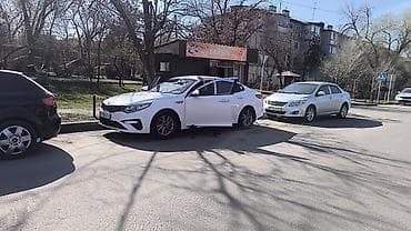 kia k5 2022: Kia K5: 2021 г., 2 л, Автомат, Газ, Седан — 2