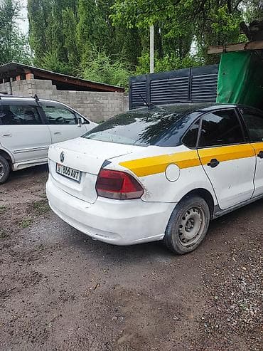 mini kuper: Volkswagen Polo: 2017 г., 1.6 л, Автомат, Бензин, Седан — 8